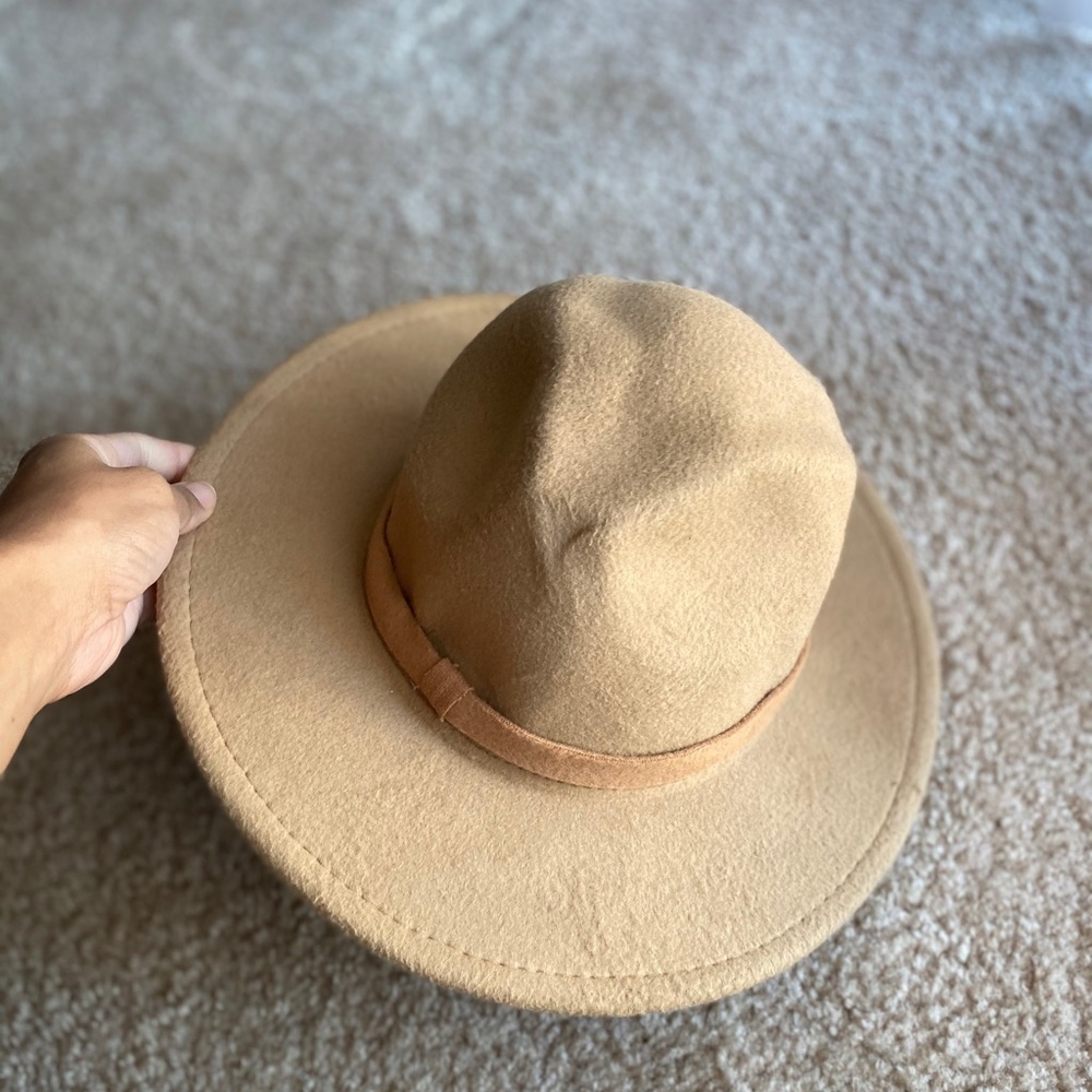 Hat - Picture 3 of 3